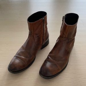 To Boot Zip Up Boots, light brown, size 8.